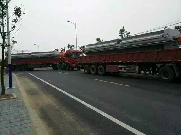 廂式壓濾機(jī)